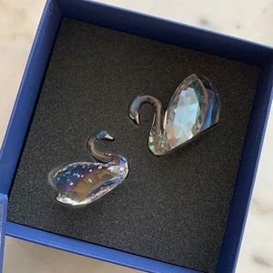 Swarovski Swan Couple